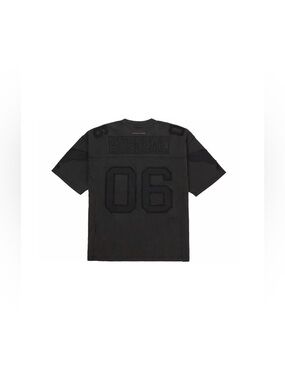 SUPREME MM6 BLACK JERSEY SS26 SIZE MEDIUM DEADSTOCK.